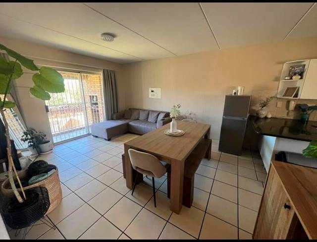 1 BEDROOM PROPERTY TO RENT IN WELTEVREDEN PARK